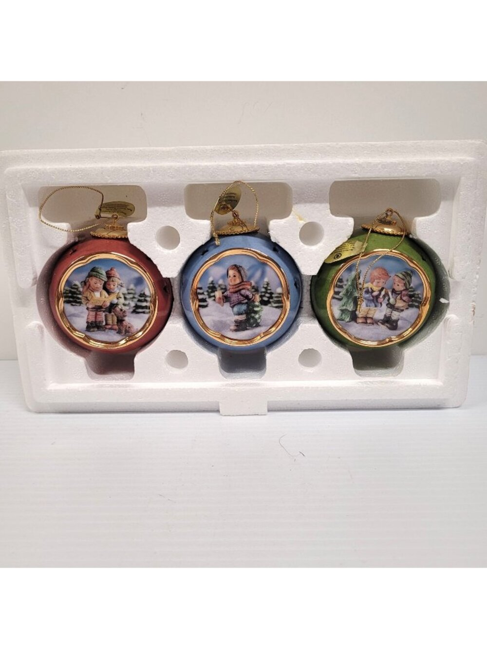 Bradford Editions Set 3 Berta Hummel 2000 Holiday Happiness Ornaments Star 38891